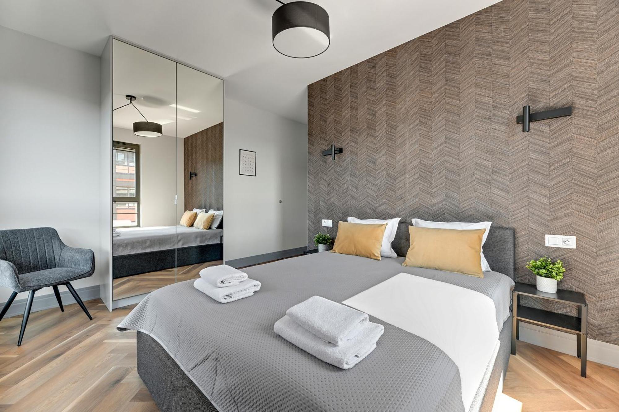 Doki Apartments By Staywin Gdańsk Eksteriør bilde